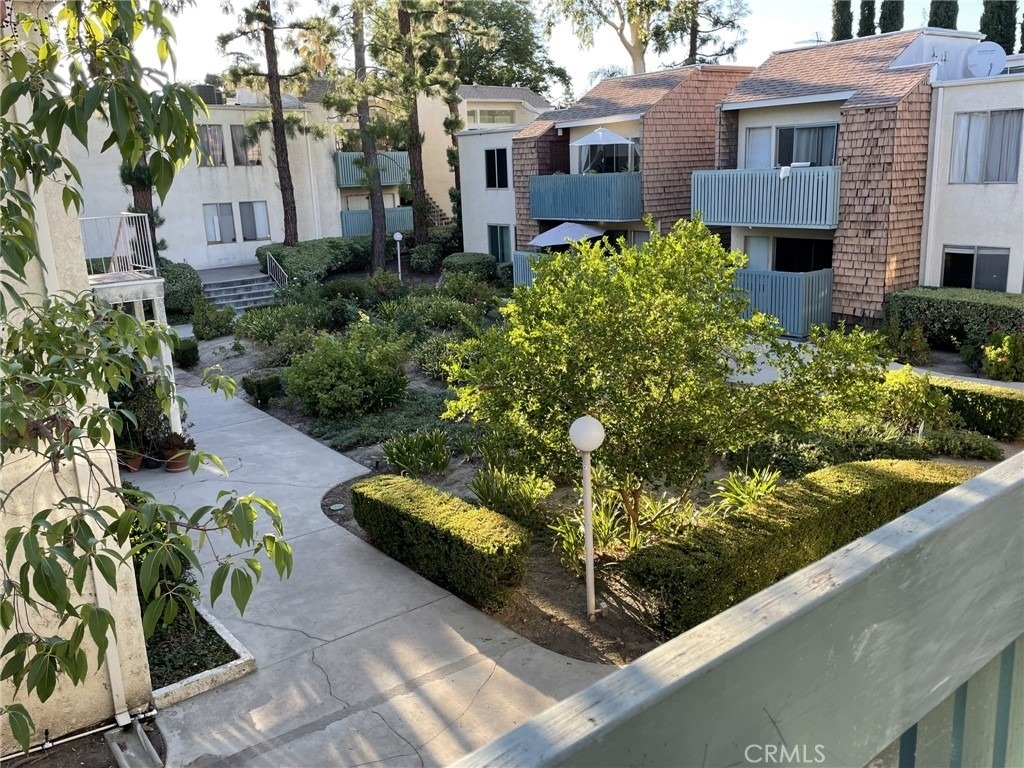5700 Etiwanda Avenue - Photo 33