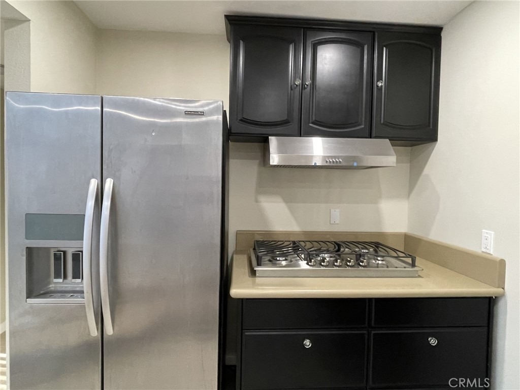 5700 Etiwanda Avenue - Photo 2