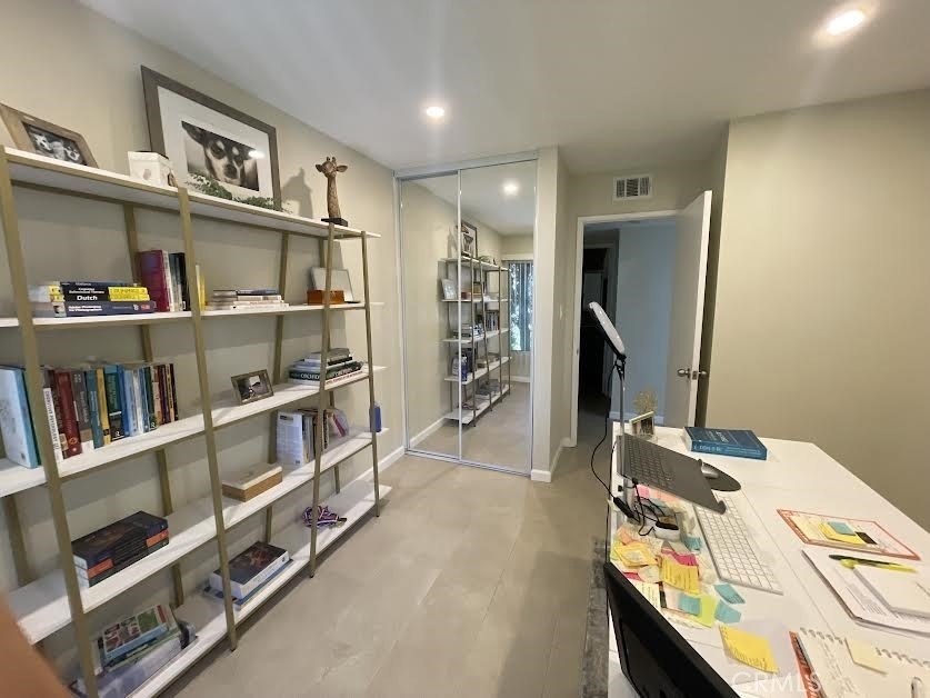 5700 Etiwanda Avenue - Photo 18