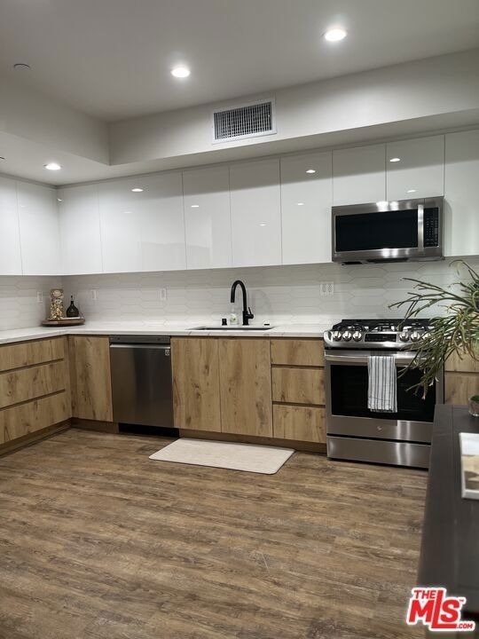 124 S Croft Avenue - Photo 8