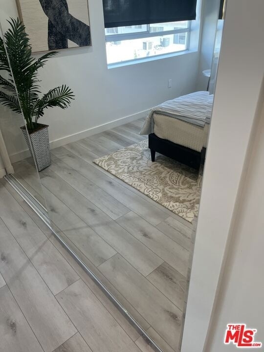 124 S Croft Avenue - Photo 1