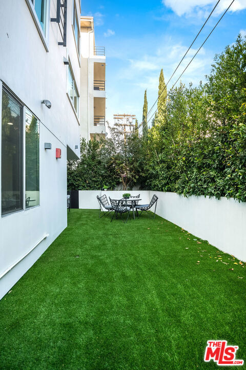 124 S Croft Avenue - Photo 41