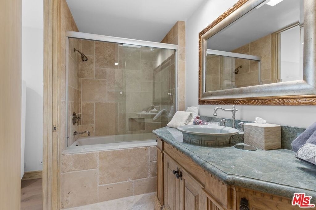 605 N Hillcrest Road - Photo 21