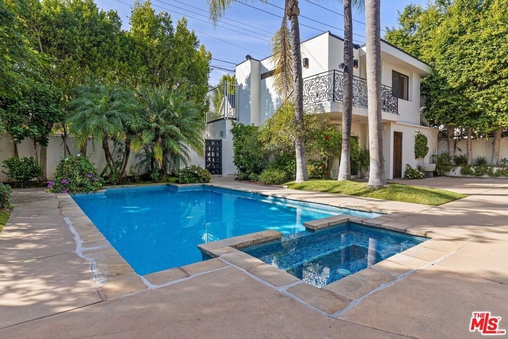 605 N Hillcrest Road - Photo 35
