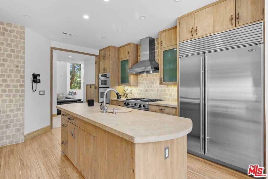 605 N Hillcrest Road - Photo 6