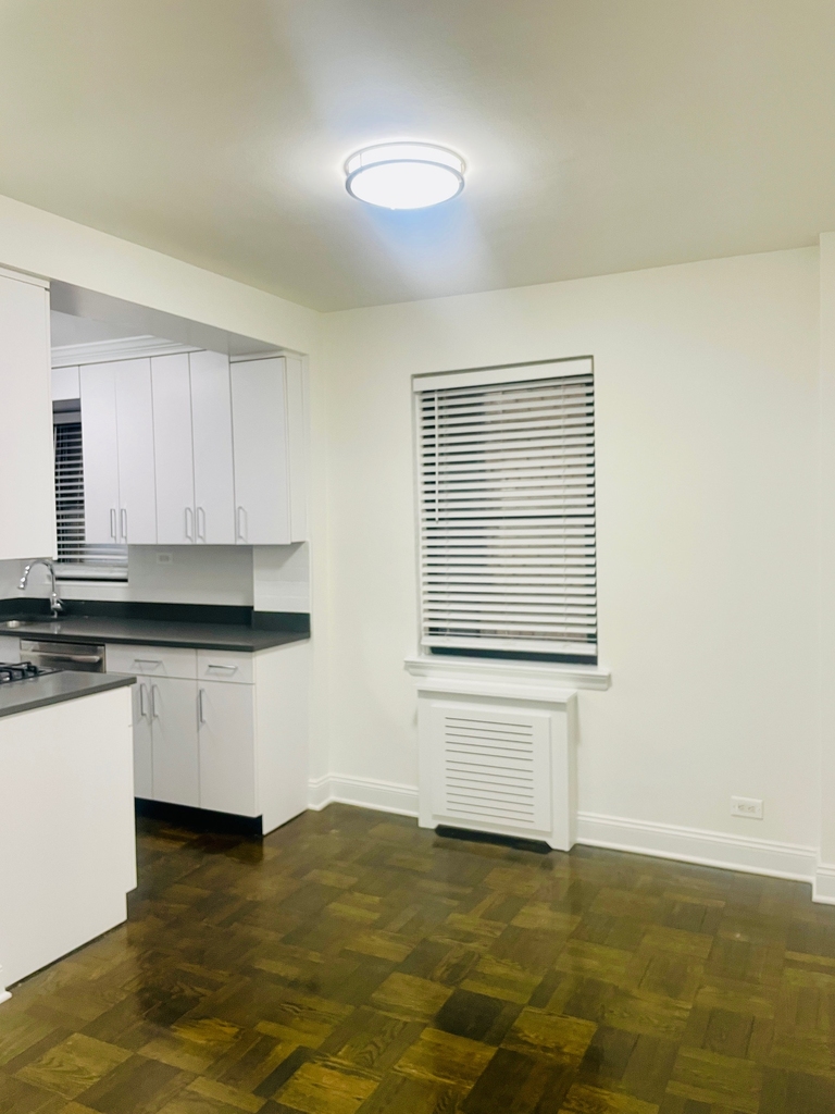 Beekman Place - Photo 13