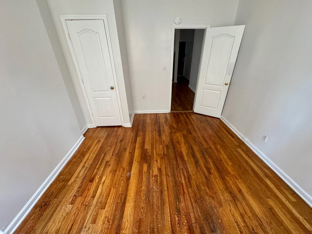 2915 Frederick Douglass Boulevard - Photo 8