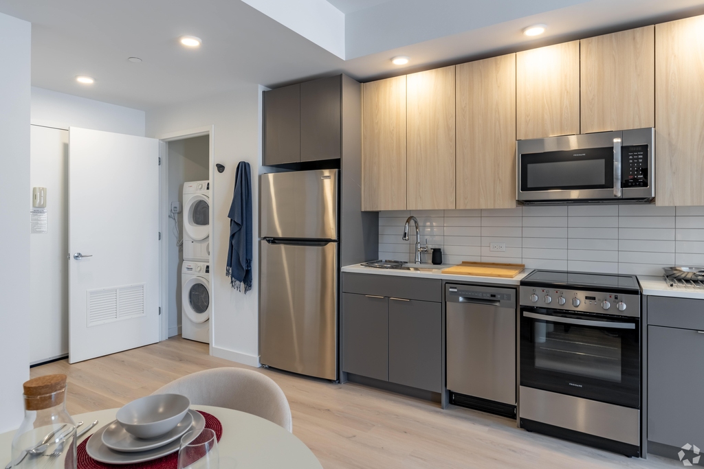 1440 Amsterdam Avenue - Photo 1