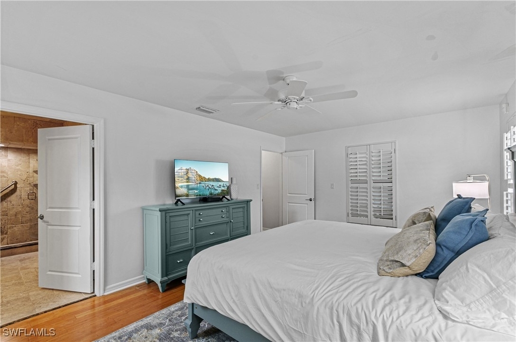 802 10th Avenue S - Photo 10