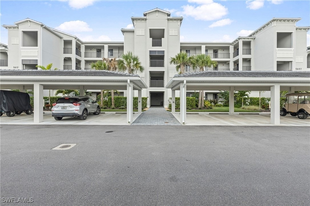 5651 Double Eagle Circle - Photo 0