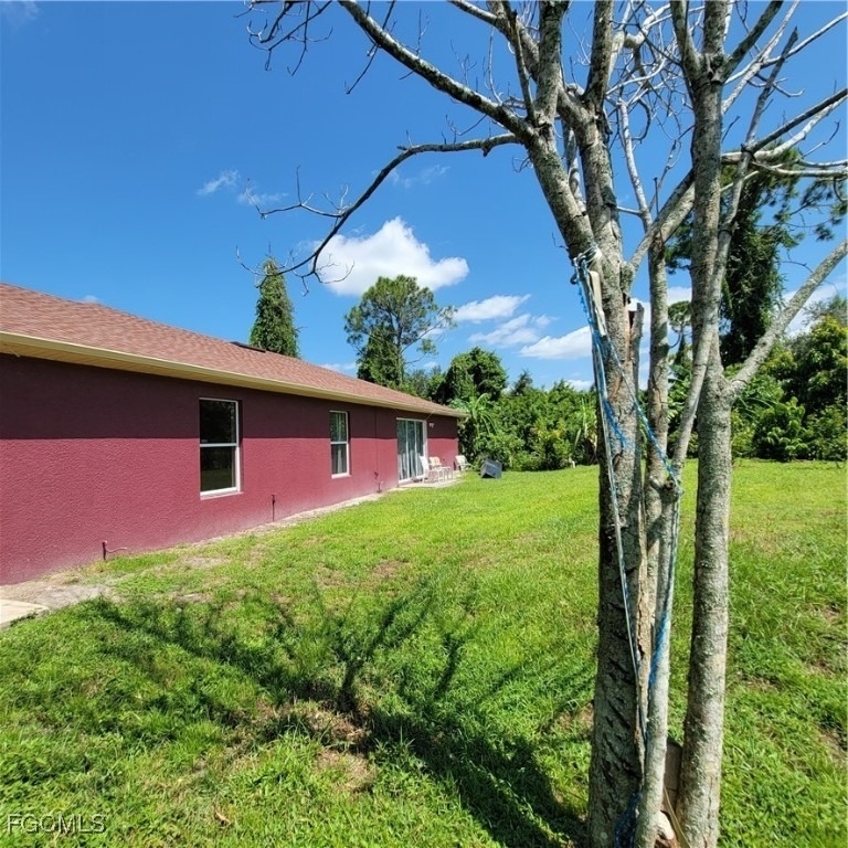 5235 30th Street Sw - Photo 2