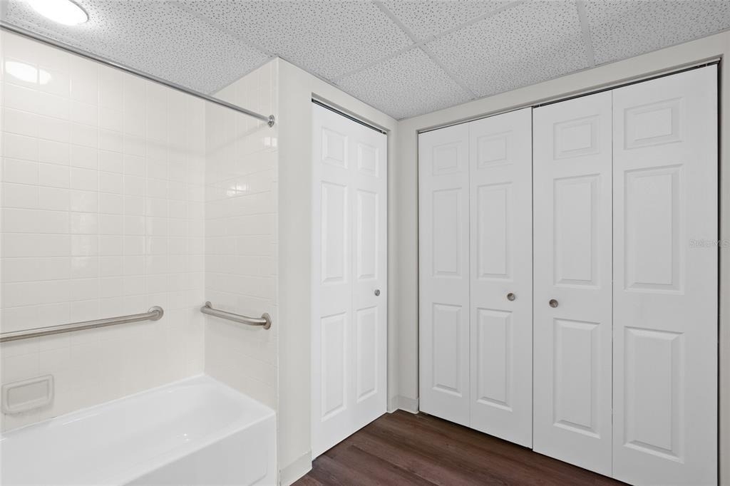 411 1st Avenue N - Photo 14