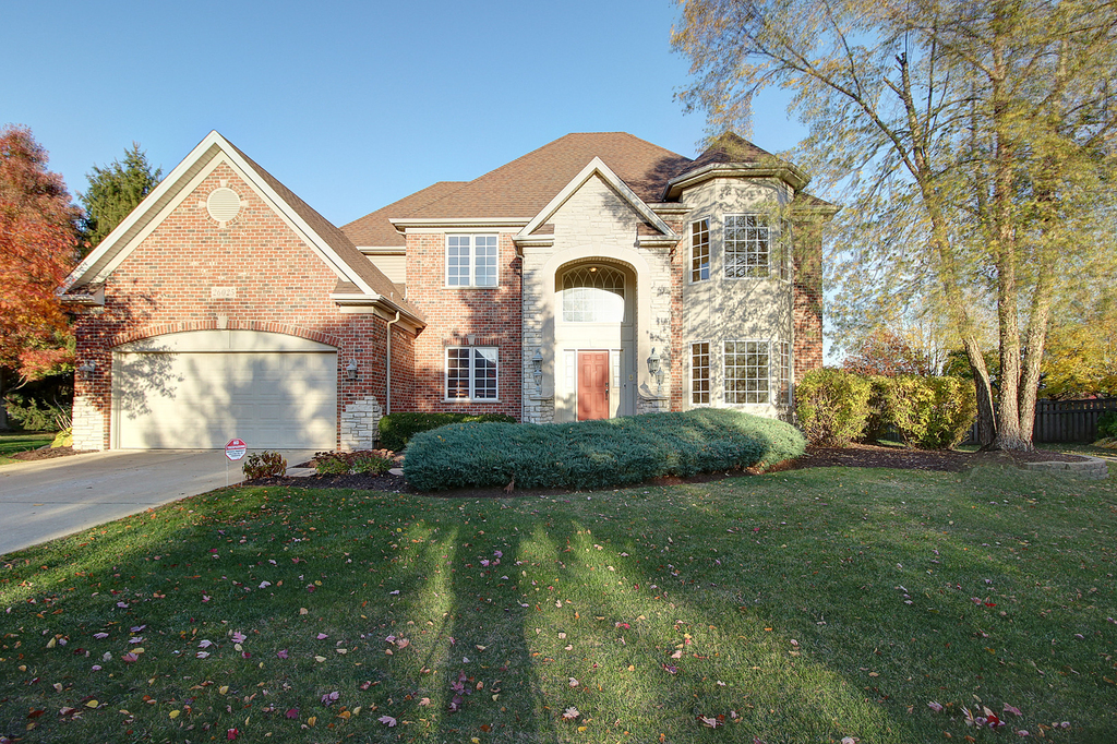 26025 Whispering Woods Circle - Photo 0