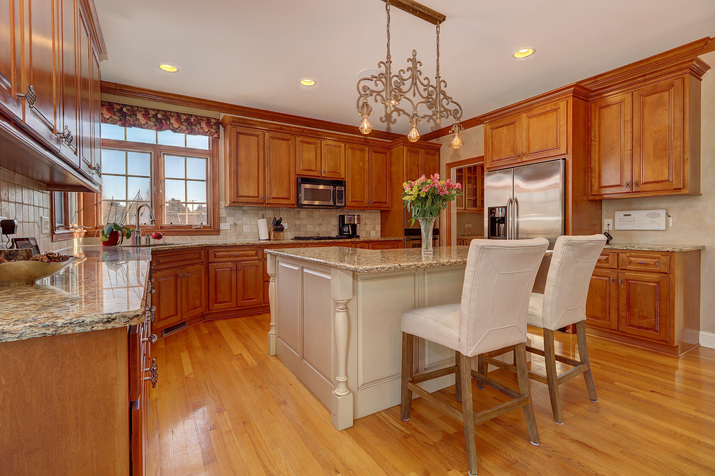 26025 Whispering Woods Circle - Photo 9