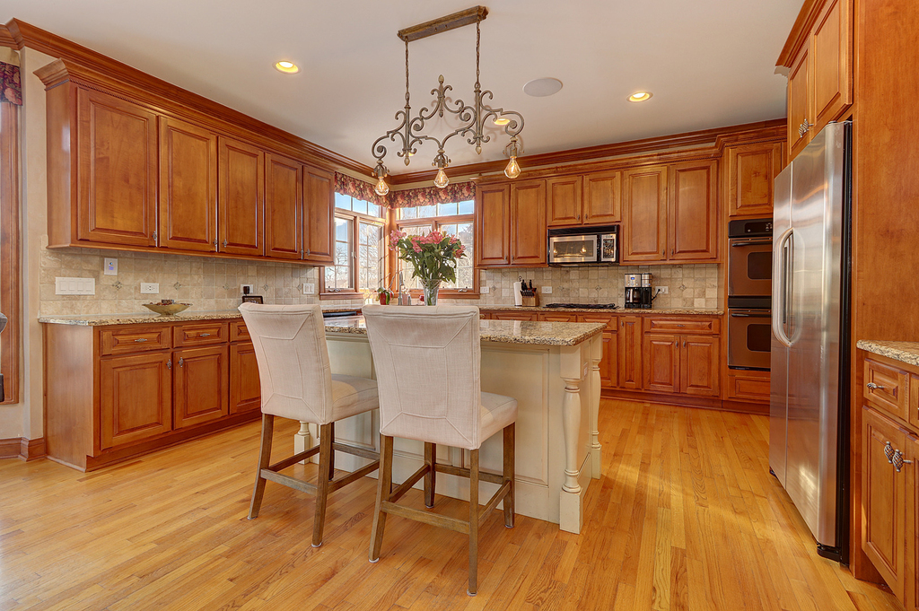 26025 Whispering Woods Circle - Photo 8