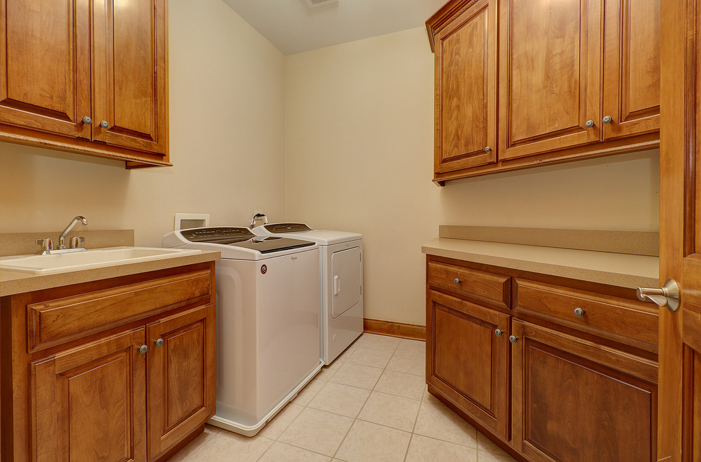 26025 Whispering Woods Circle - Photo 35