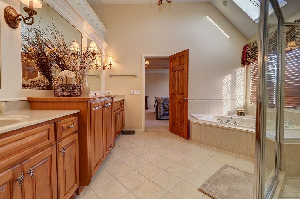 26025 Whispering Woods Circle - Photo 21