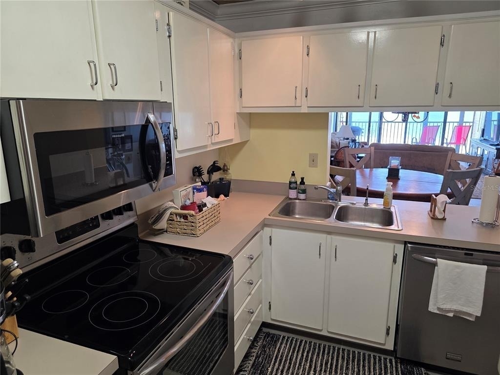 17580 Gulf Boulevard - Photo 26
