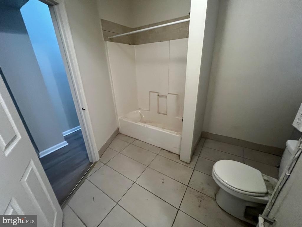 1709 W Montgomery Avenue - Photo 5