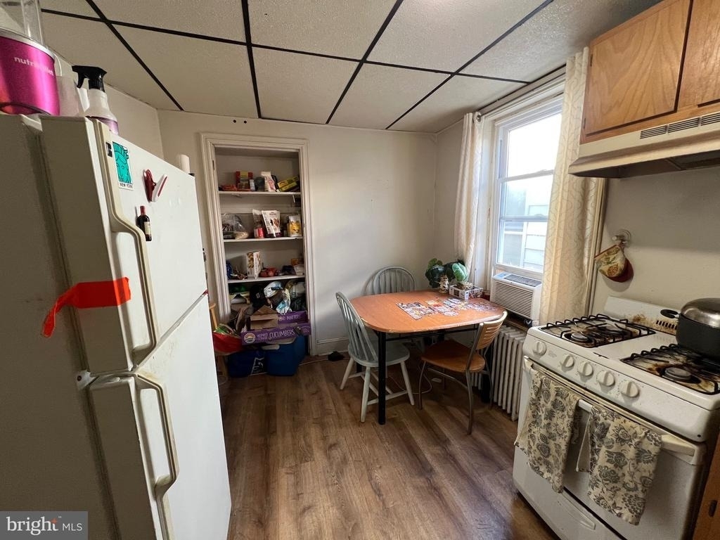 1709 W Montgomery Avenue - Photo 14