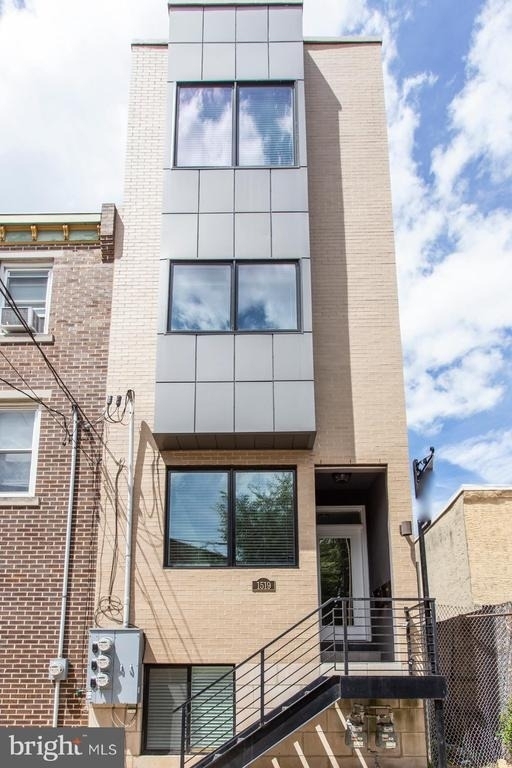 1519 Ogden Street - Photo 0