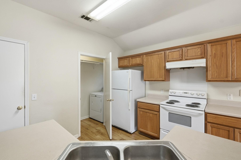 3201e El Salido Pkwy - Photo 7