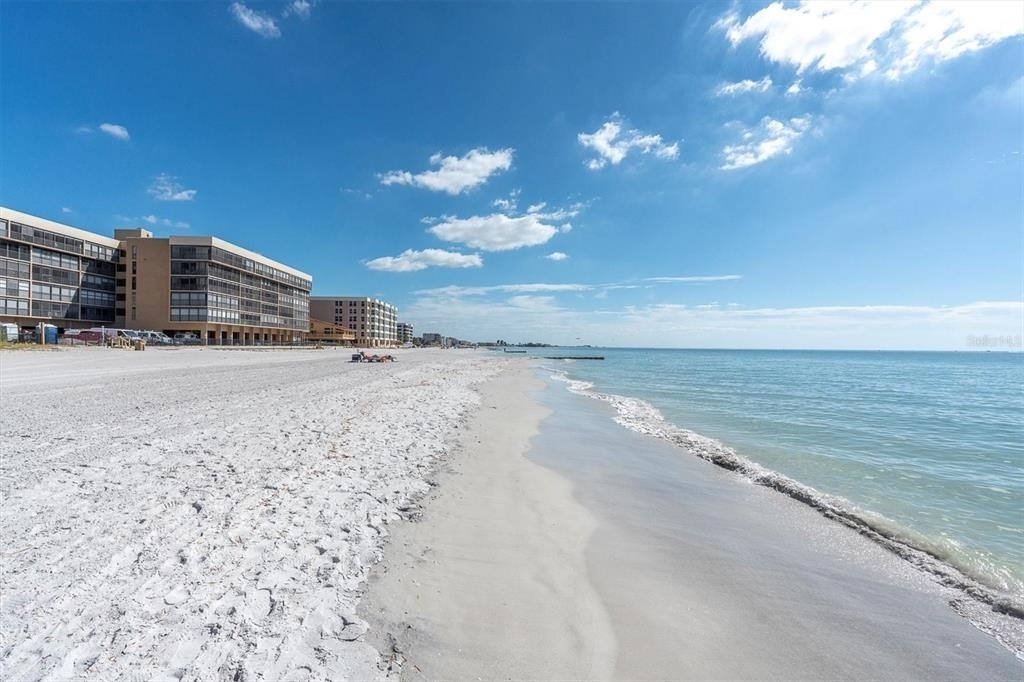 14950 Gulf Boulevard - Photo 30