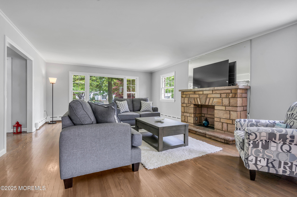 208 Trenton Boulevard - Photo 4
