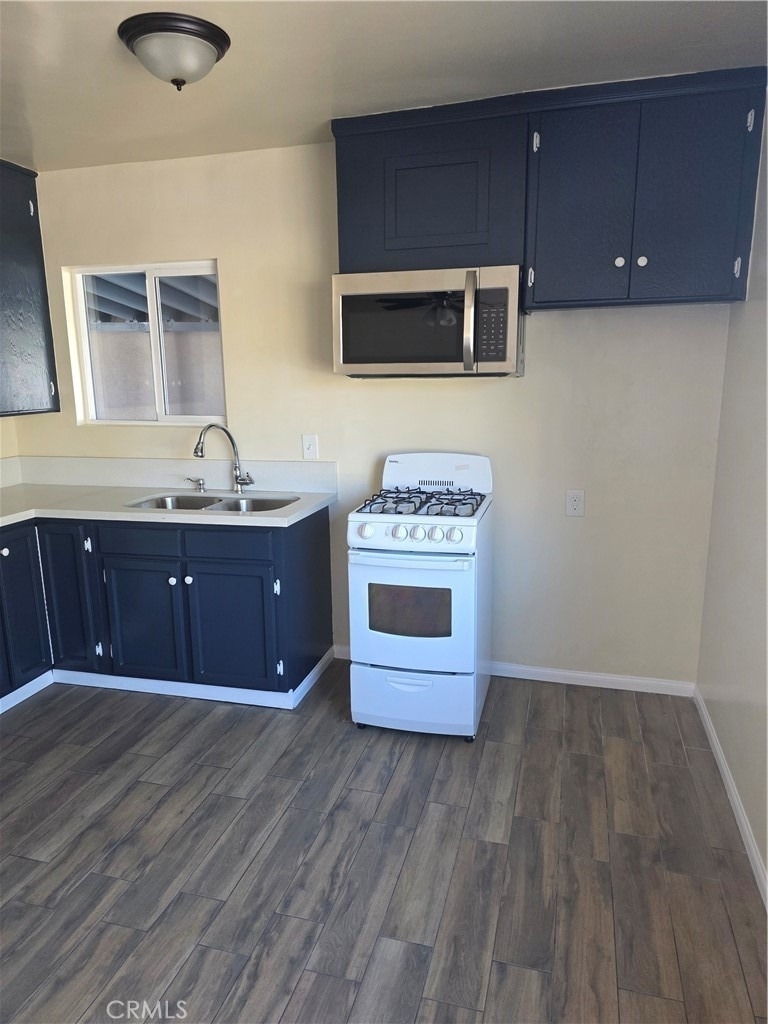 220 N. Saratoga - Photo 4