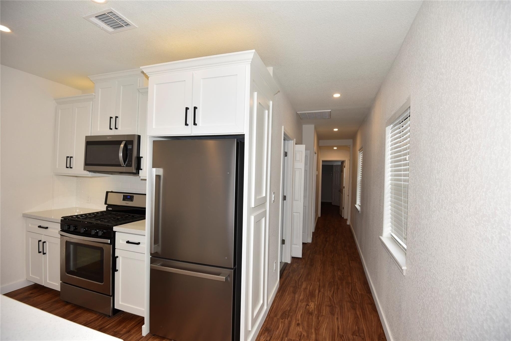 4322 Allen Street - Photo 15