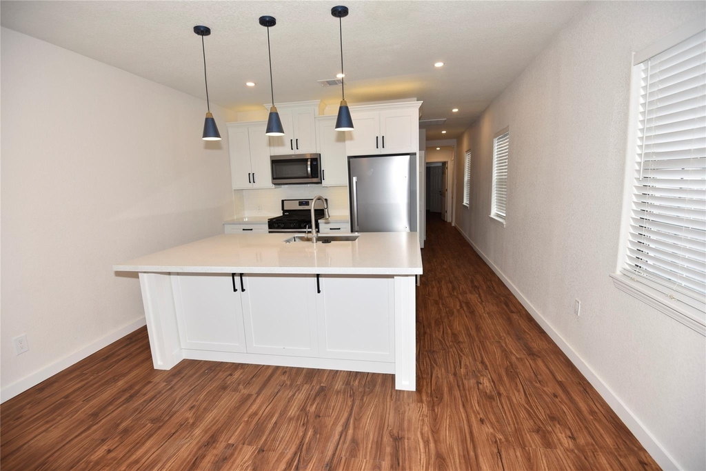 4322 Allen Street - Photo 3