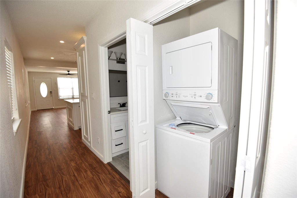 4322 Allen Street - Photo 10