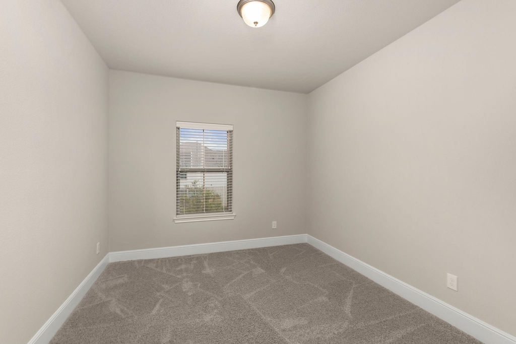 10507 Halley Lane - Photo 35