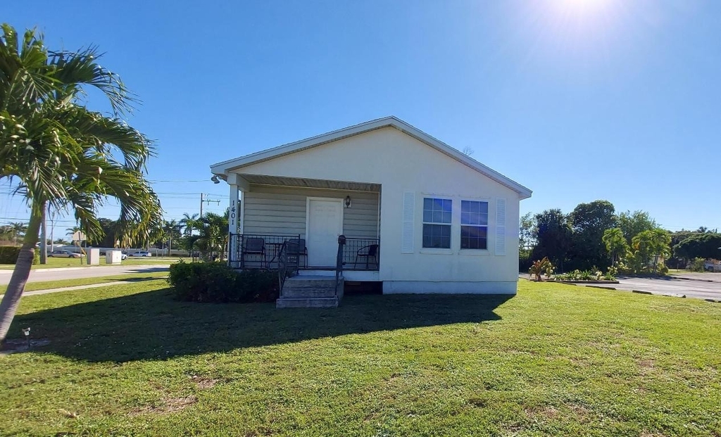 1401 W 9th Street - Photo 16