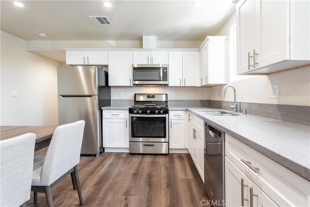 1429 S New Hampshire Avenue - Photo 7
