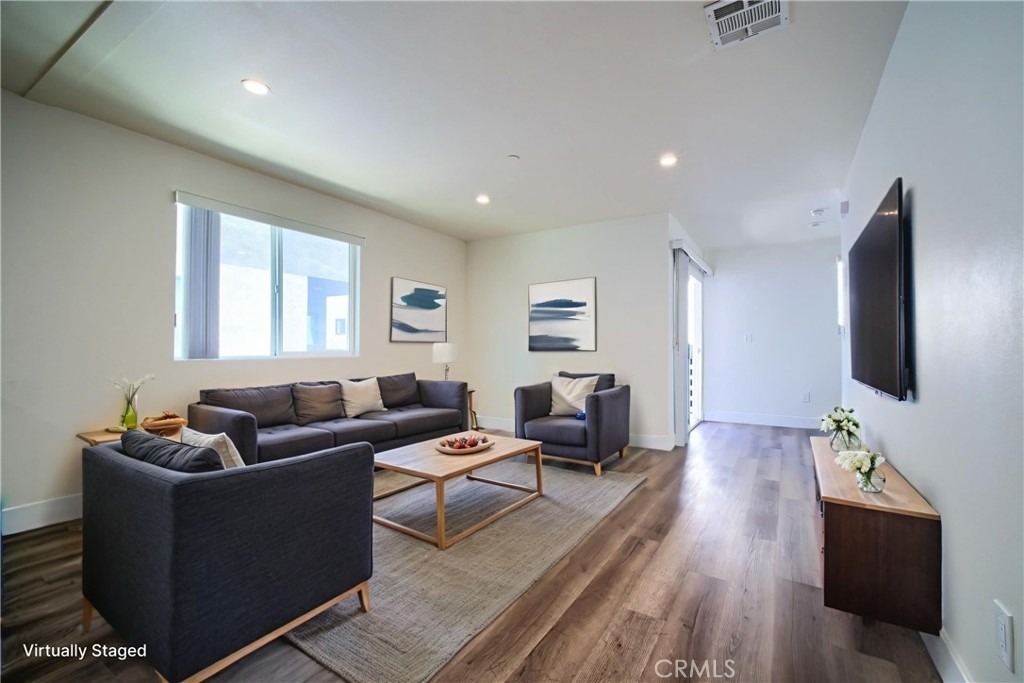 1427 S New Hampshire Avenue - Photo 8