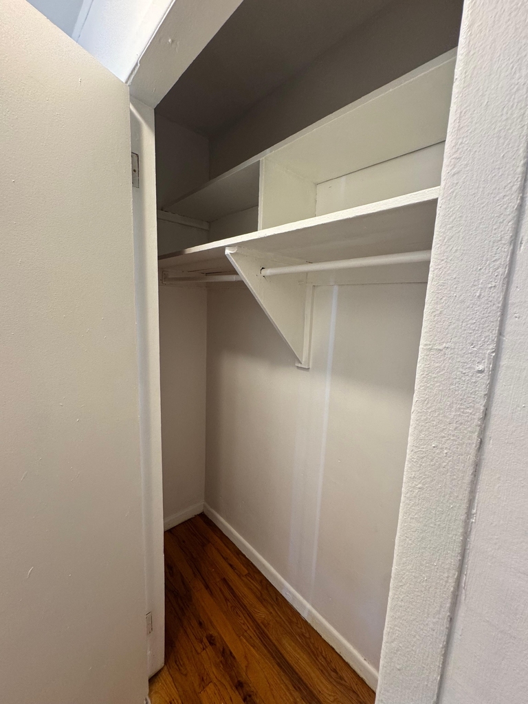2020 Grand Concourse - Photo 8