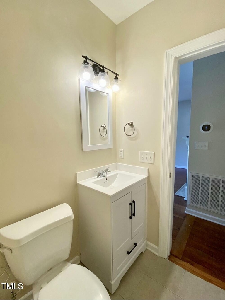 1201 Berkeley Street - Photo 18