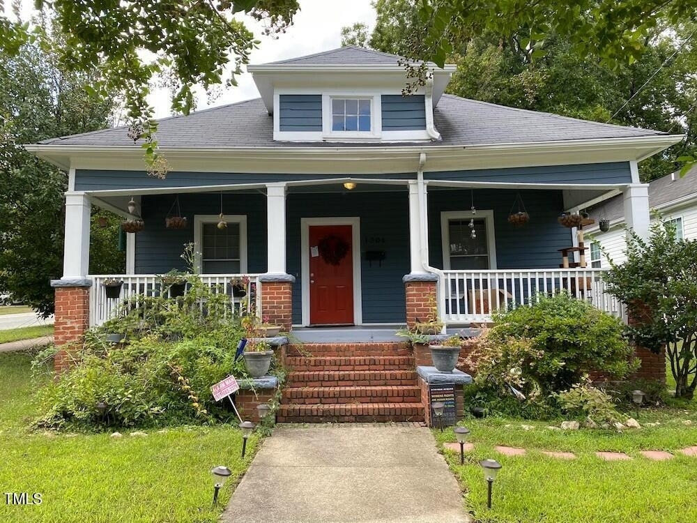 1201 Berkeley Street - Photo 2