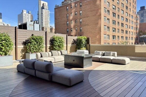 205 East 59th Street - Photo 6