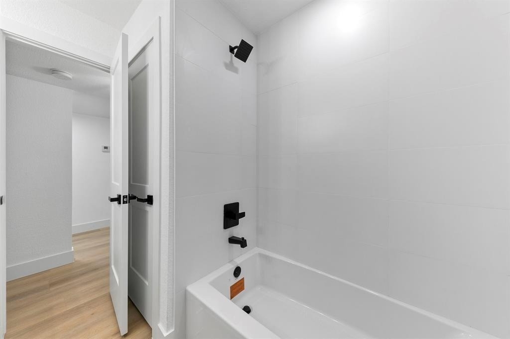 1514 Wirt Road - Photo 19