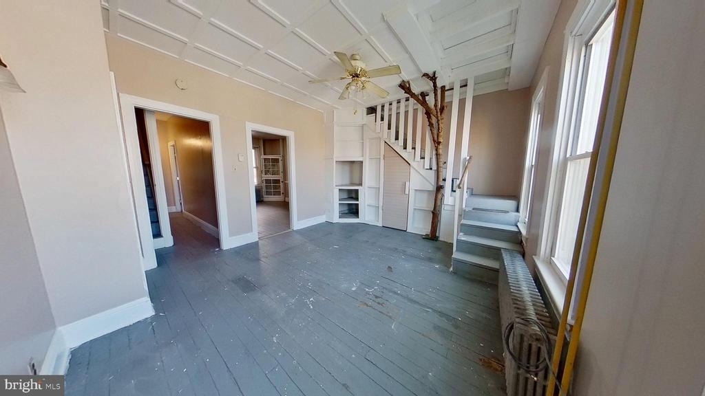 702 W Philadelphia Street - Photo 5