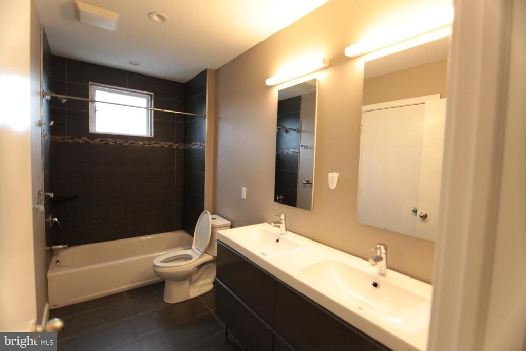 1856 N Willington Street - Photo 7