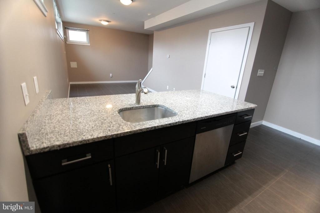 1856 N Willington Street - Photo 1