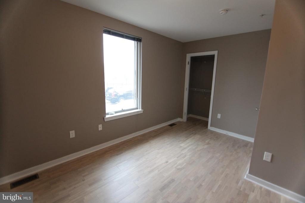 1856 N Willington Street - Photo 9