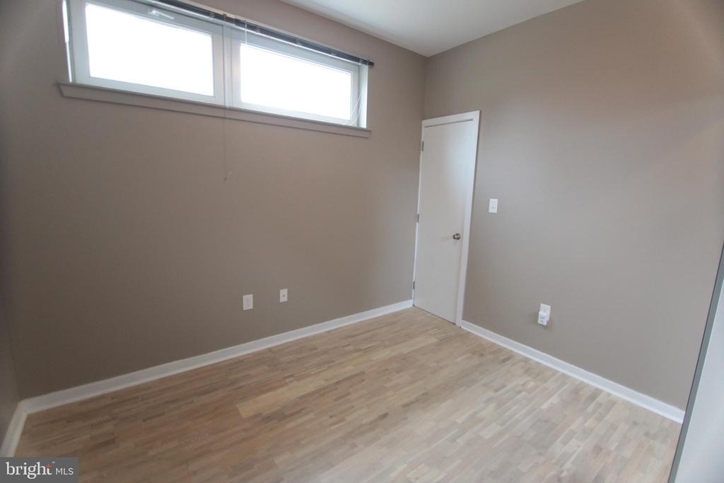 1856 N Willington Street - Photo 5