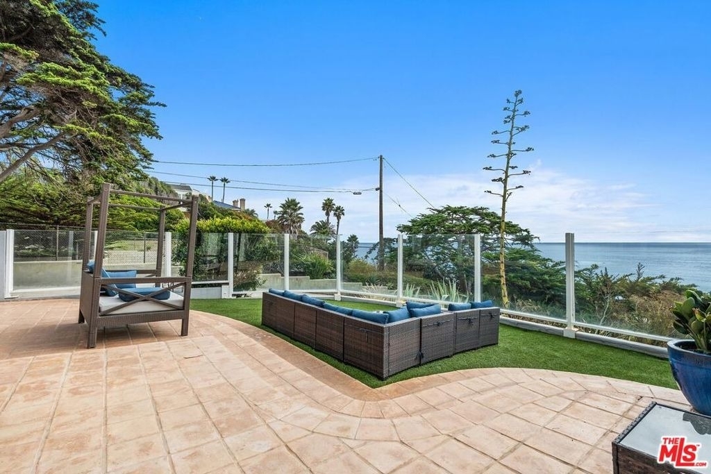 11834 Pacific Coast Highway - Photo 13