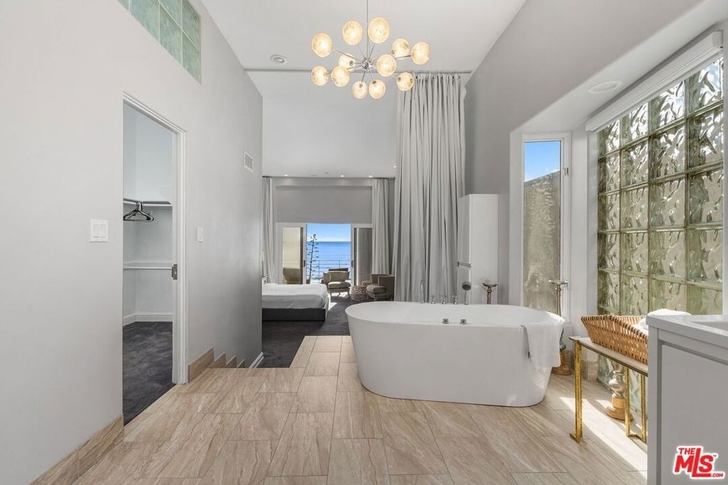 11834 Pacific Coast Highway - Photo 24