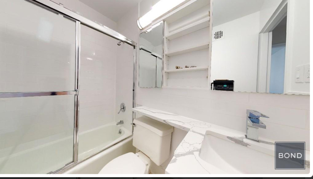 East 71st Street - Photo 3