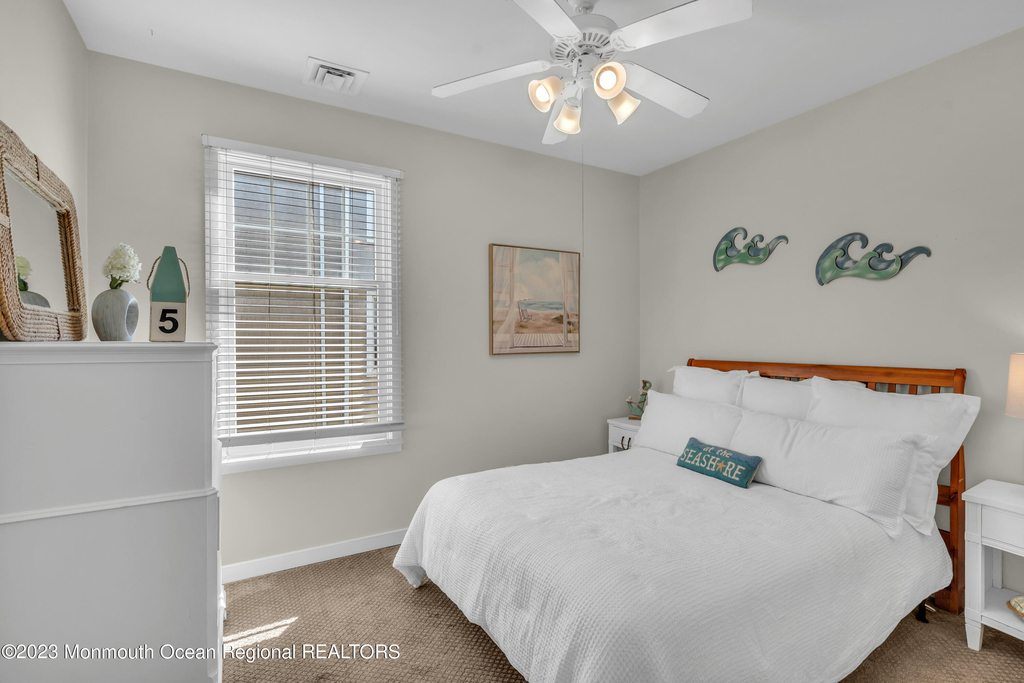 239 Beach Front - Photo 21